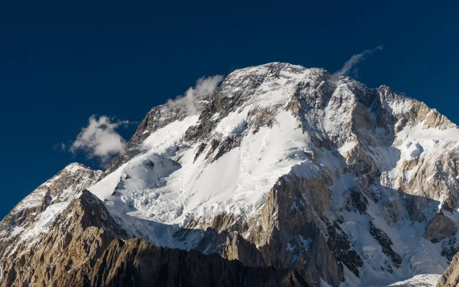 broad peak complete information