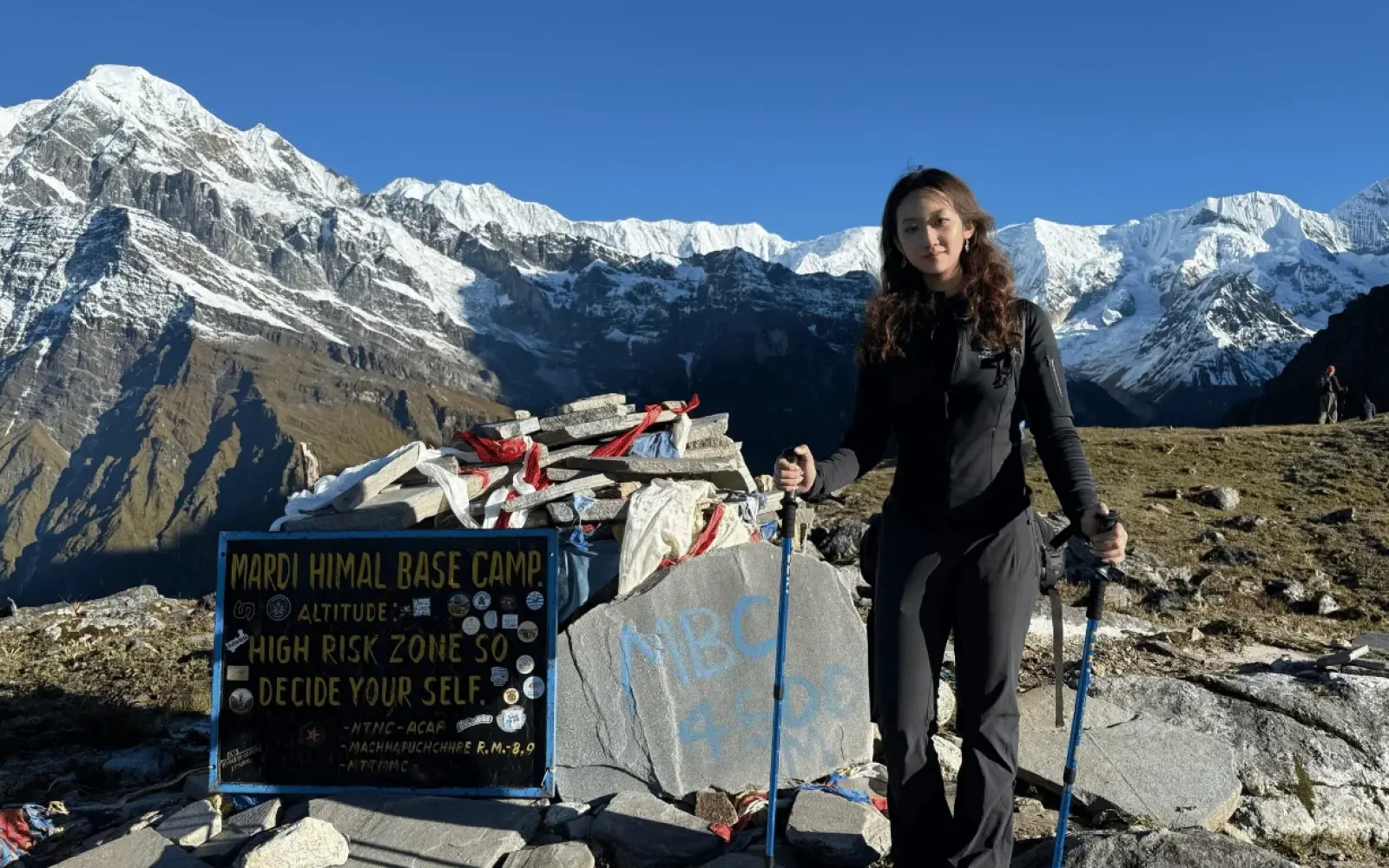 The height of mardi himal base camp is 4500 meters.