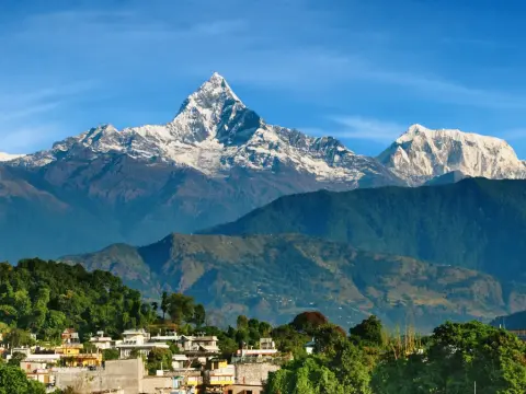 What are the 10 interesting facts about Nepal?