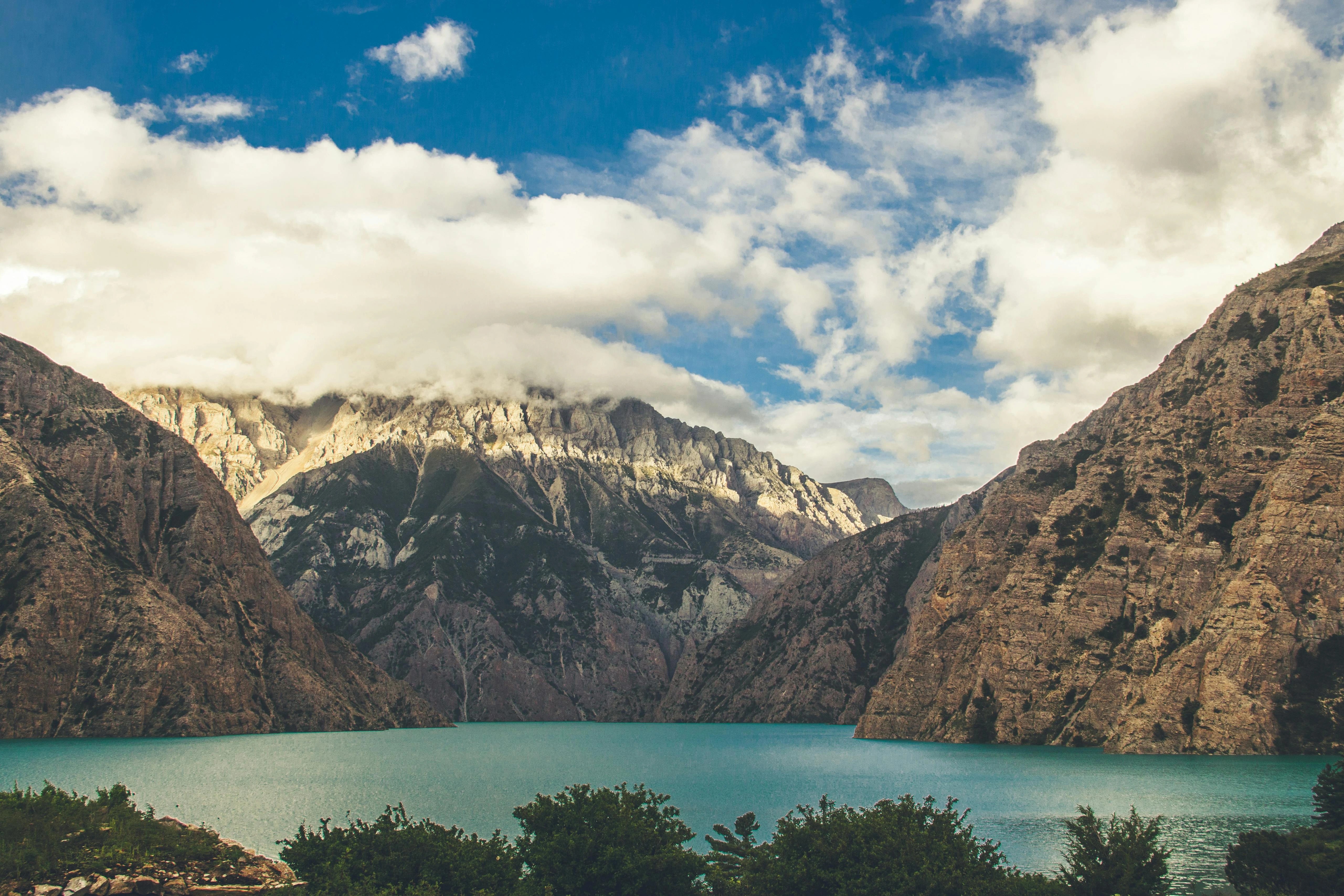 dolpo treks during monsoon time