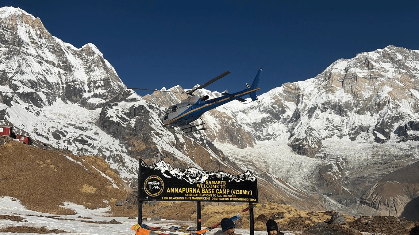 Air Dynasty helicopter supporting emergency rescue and evacuation arrangements for Majestic Trails Nepal trekkers on the Annapurna Base Camp trek.