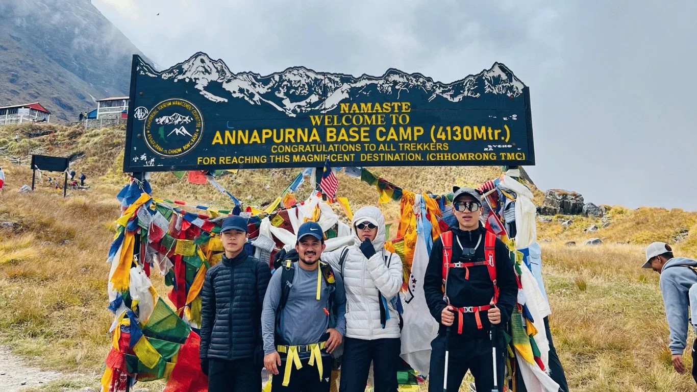 rekkers posing together during a Himalayan trek with Majestic Trails Nepal, a local trekking company in Nepal.