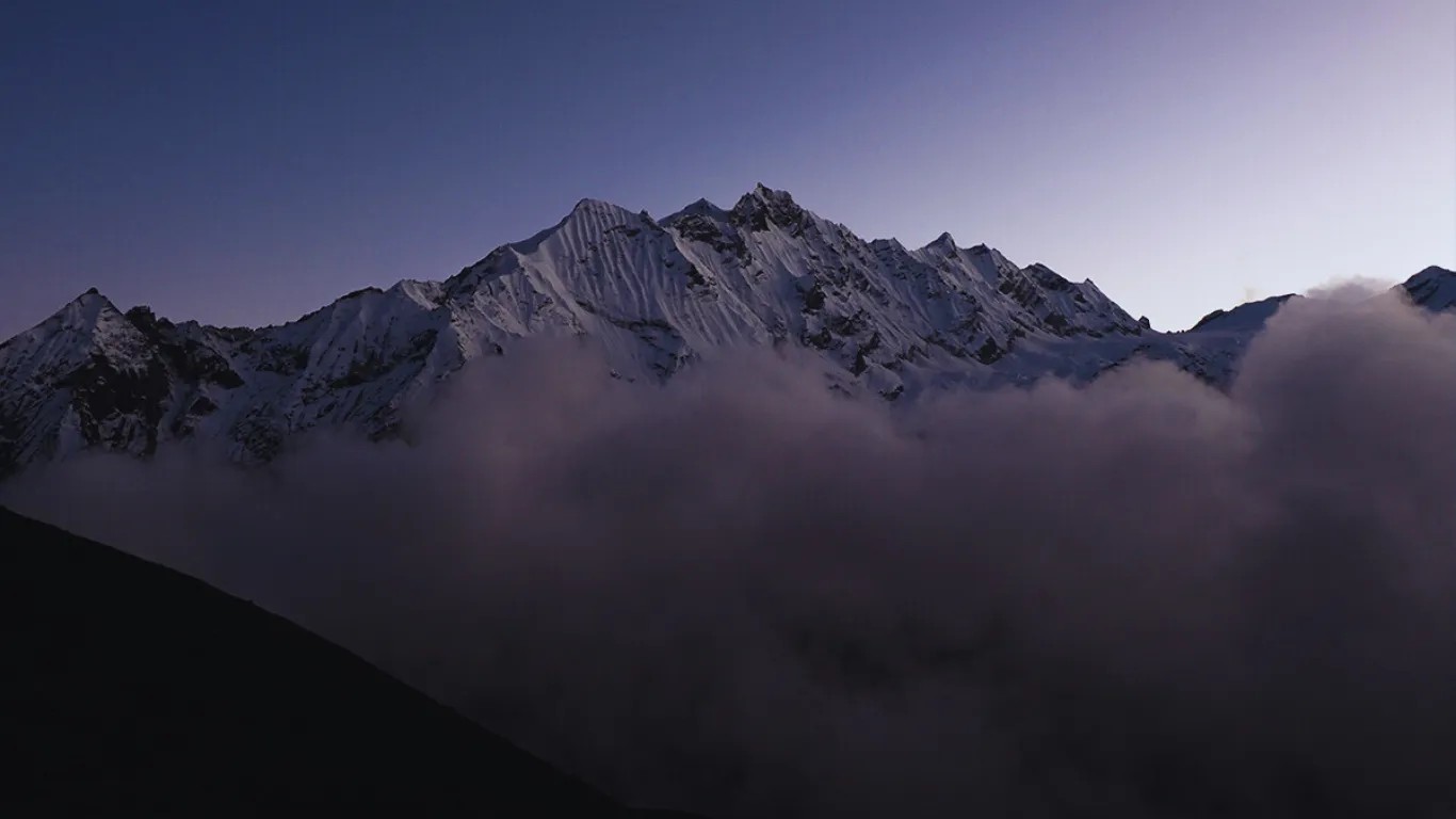 Yala Peak, Langtang Valley, beginner-friendly 6000m trekking peak Nepal