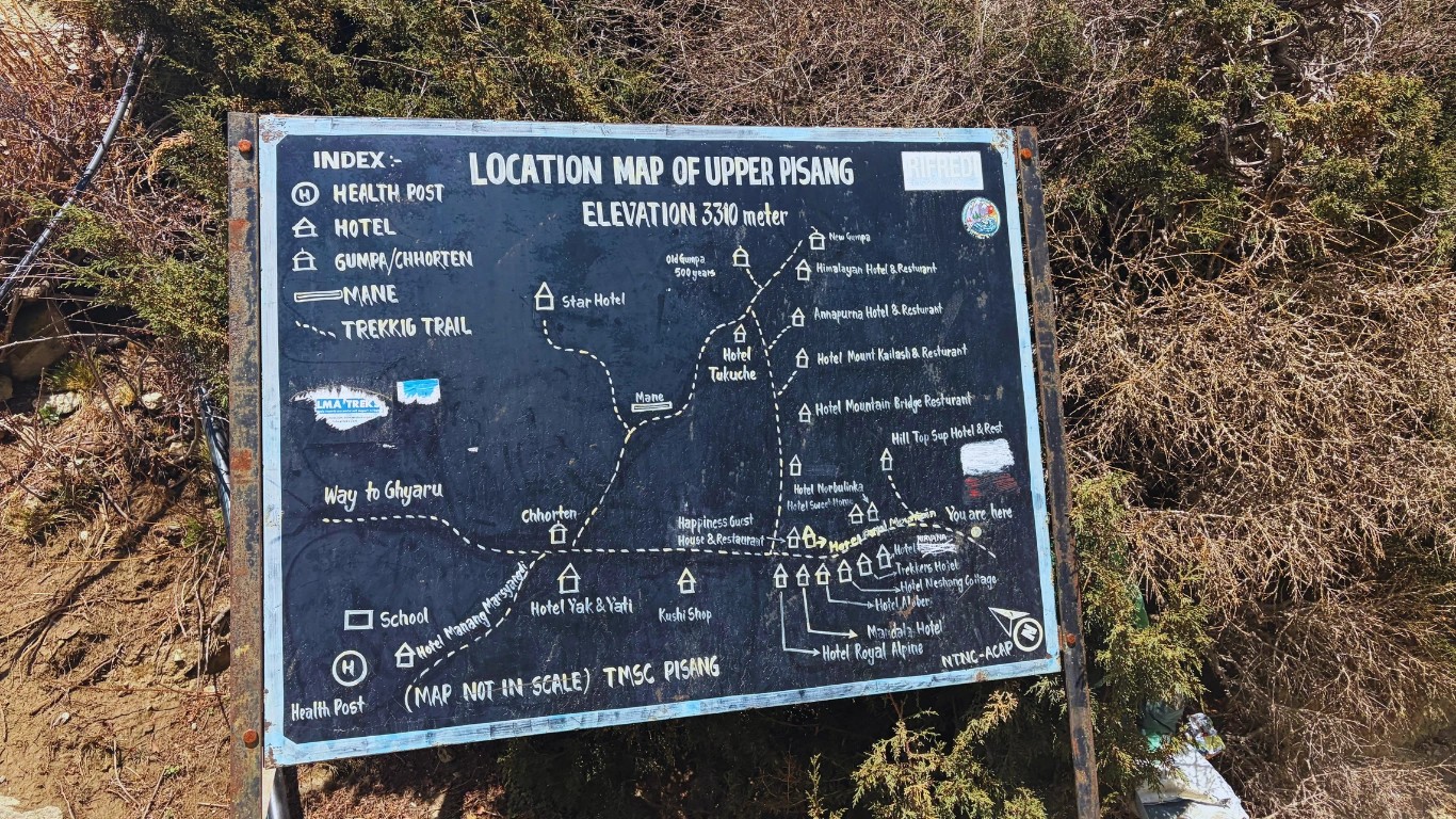 Upper Pisang location map showing elevation and route details of Annapurna Circuit Trek altitude in Manang region